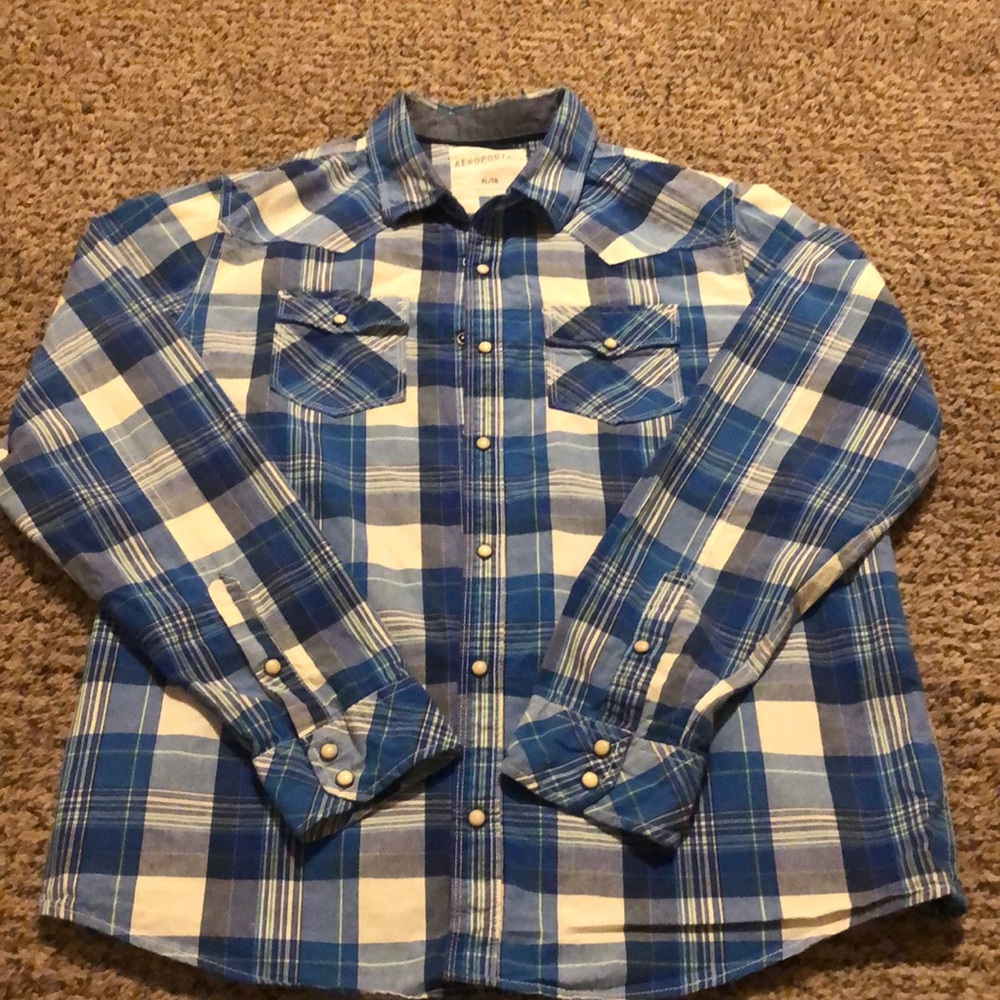 Men’s XL Aeropostale Blue Plaid Button Up